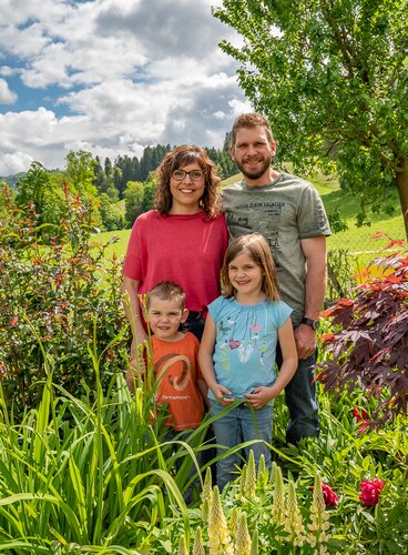 Fam. Isenschmid, Rohrmatt bei Willisau Fam. Isenschmid, Rohrmatt bei Willisau